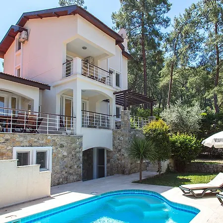 Goecek Vineyard Villas